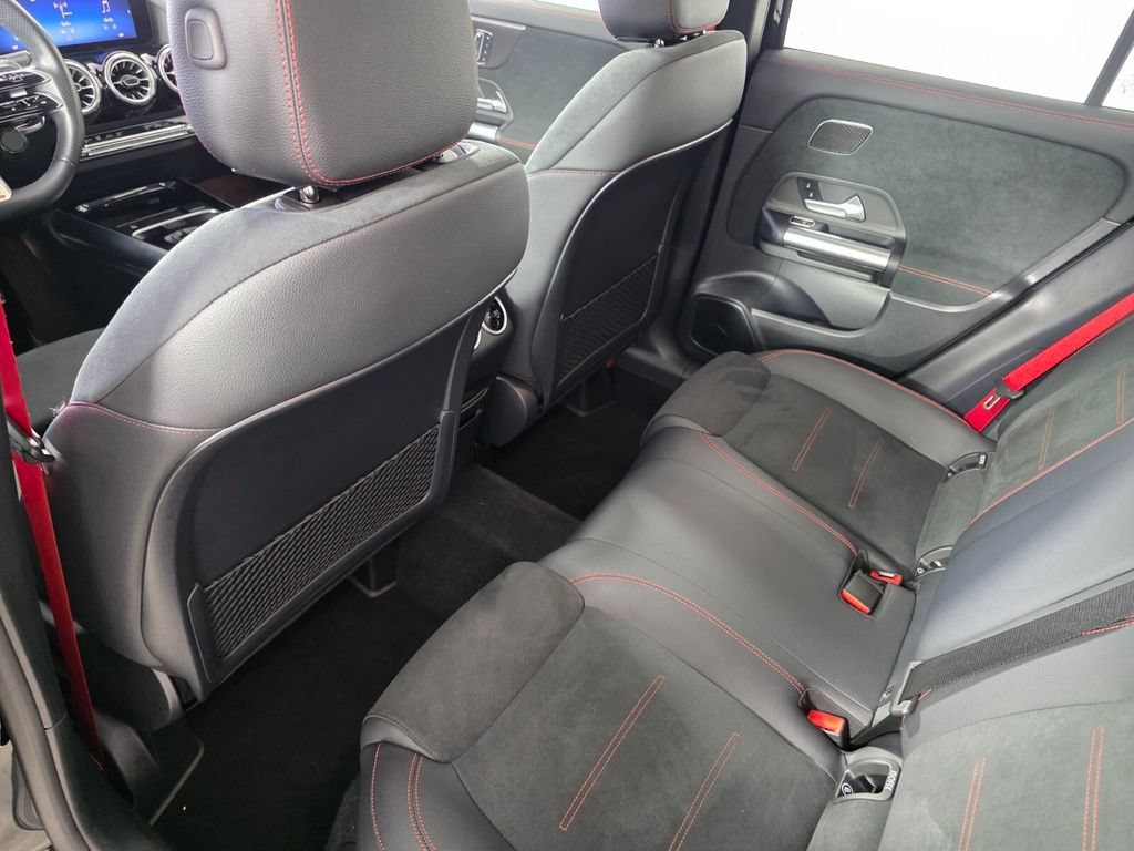 Certified 2025 Mercedes-Benz GLA 35 AMG 4MATIC image 15