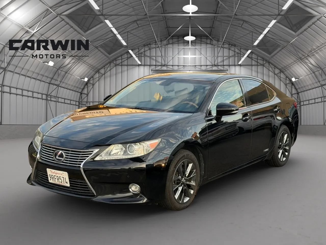 Used 2015 Lexus ES 300h w/ Navigation System Package