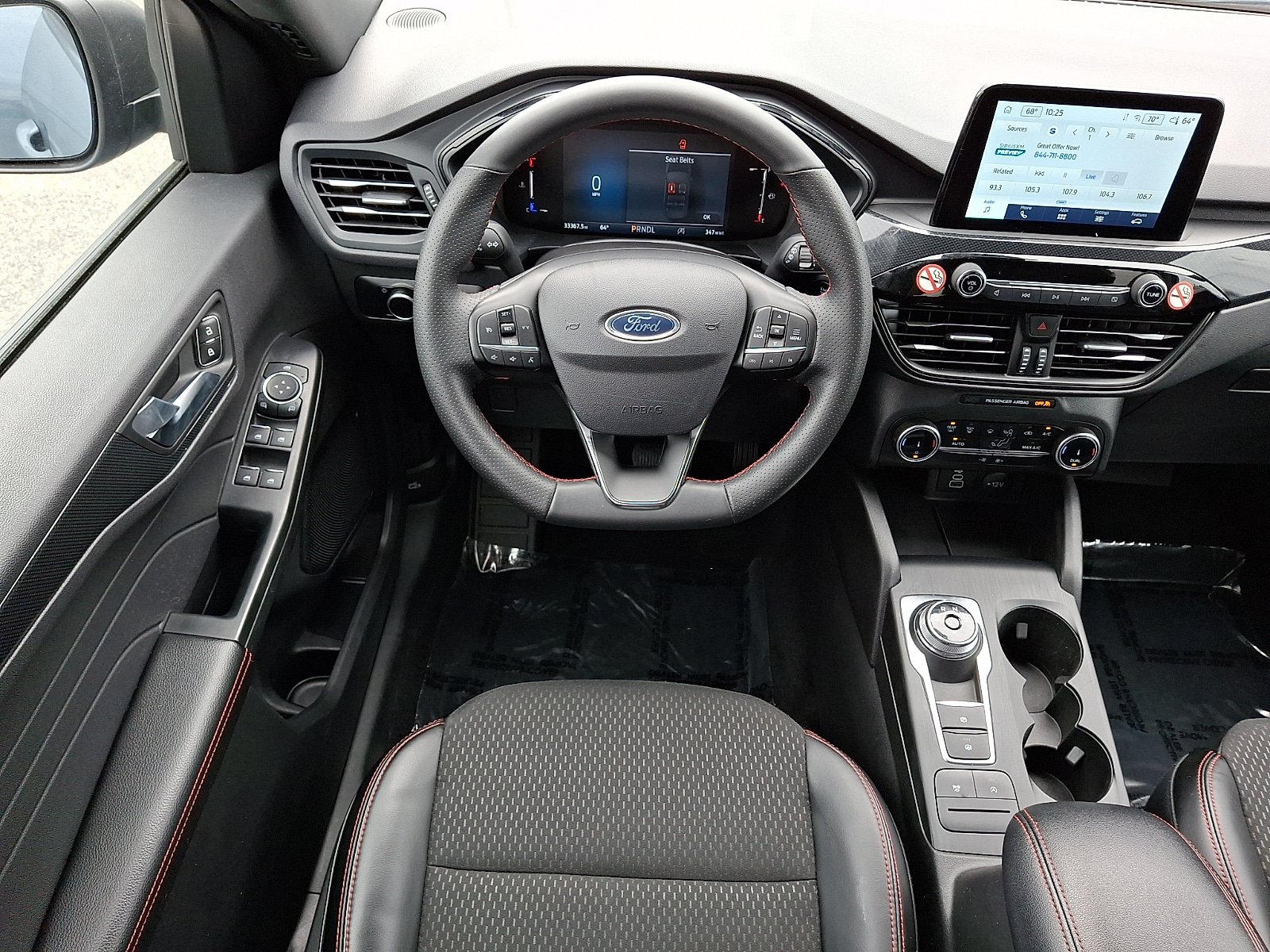 Certified 2025 Ford Escape ST-Line FWD image 10