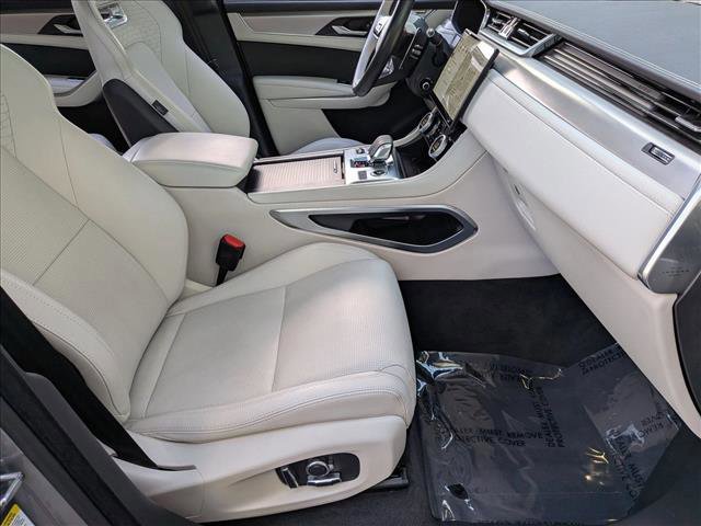 Certified 2025 Jaguar F-PACE R-Dynamic S image 22