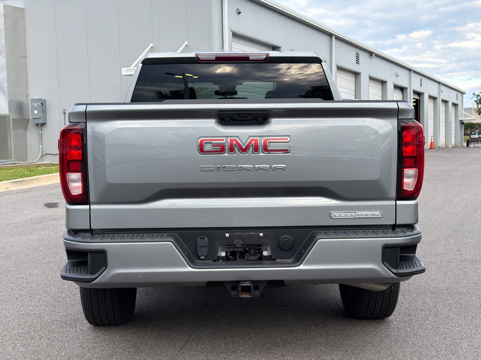 Used 2023 GMC Sierra 1500 Elevation AWD/4WD image 11