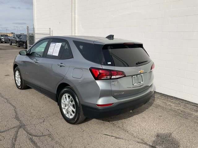 Used 2024 Chevrolet Equinox LS w/ LS Convenience Package image 30