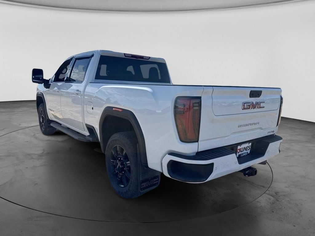 Used 2025 GMC Sierra 2500 AT4 AWD/4WD image 13
