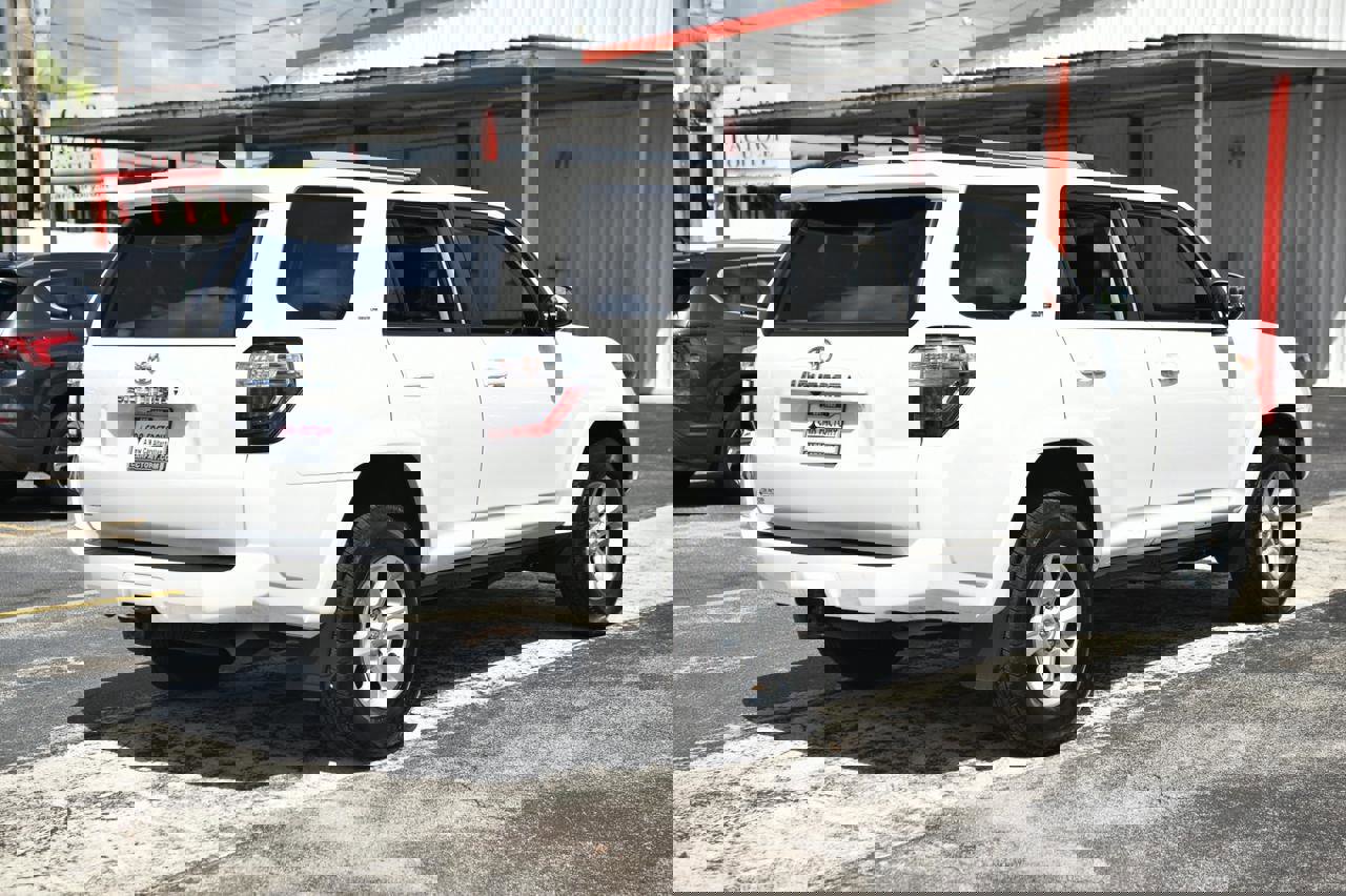 Used 2024 Toyota 4Runner SR5 image 4