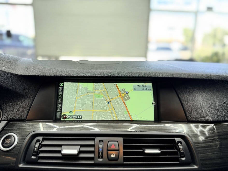 Used 2013 BMW 550i Sedan w/ Executive Pkg RWD image 10