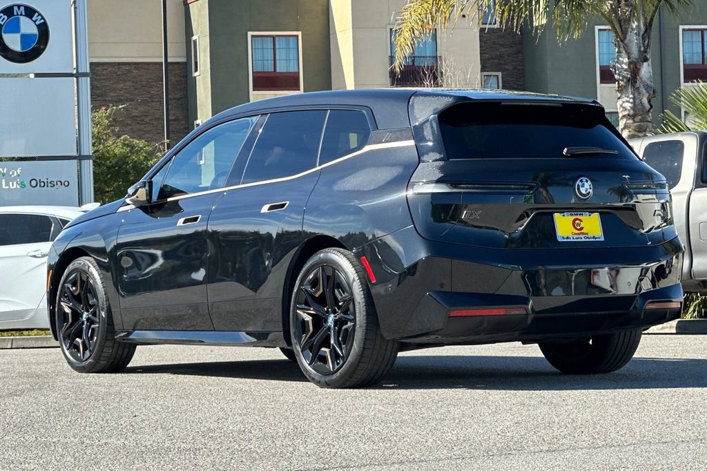 Used 2023 BMW iX M60 image 5