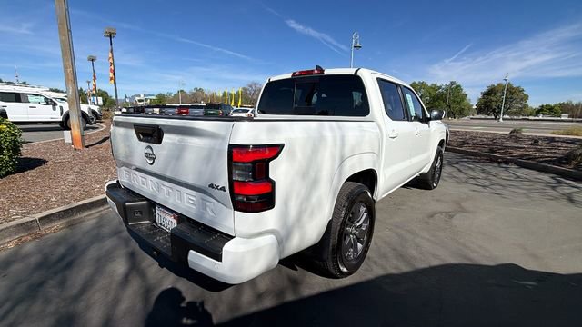 Used 2025 Nissan Frontier SV w/ SV Convenience Package image 4
