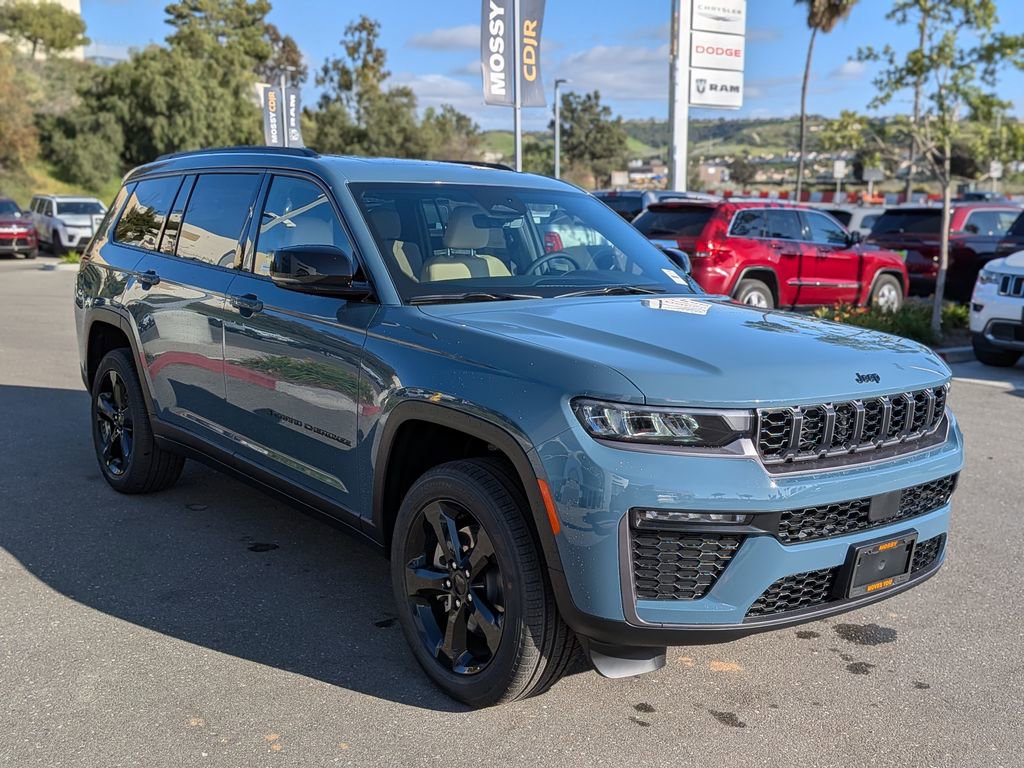 New 2026 Jeep Grand Cherokee L Limited w/ Limited Altitude Package image 10