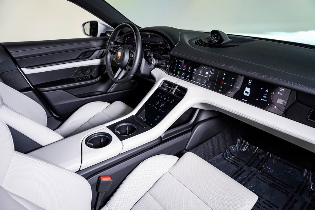 Certified 2024 Porsche Taycan 4 Cross Turismo w/ Premium Package image 14