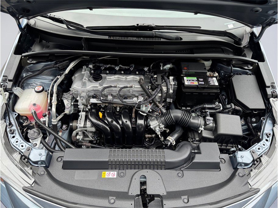 Used 2022 Toyota Corolla LE w/ Carpet Mat Package (TMS) image 8