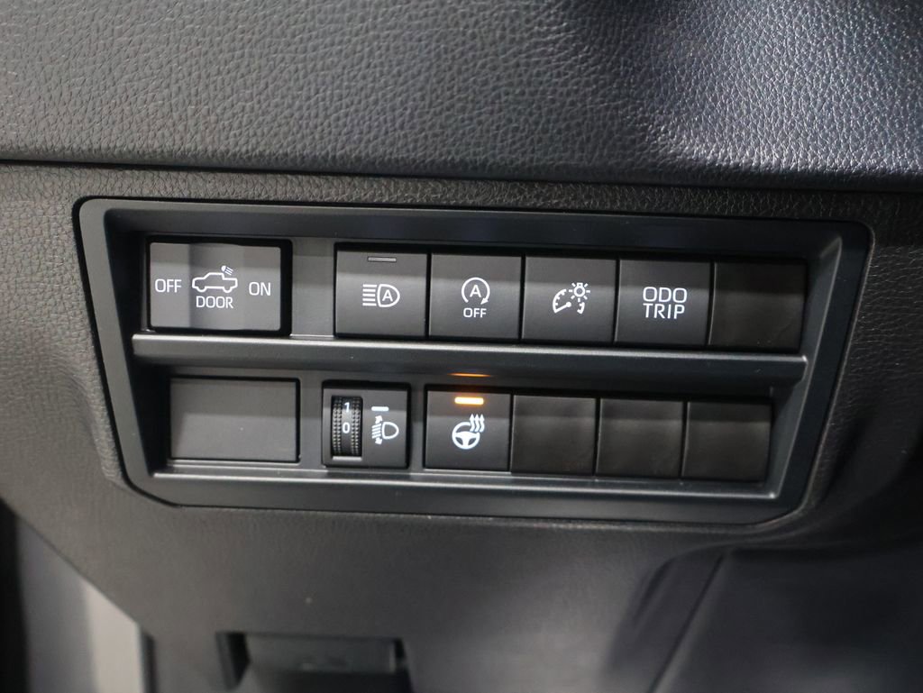 Used 2024 Toyota Tundra SR5 w/ SR5 Premium Package image 32