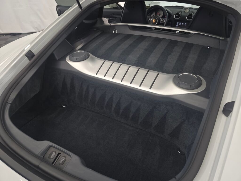 Certified 2024 Porsche 718 Cayman GTS RWD image 23