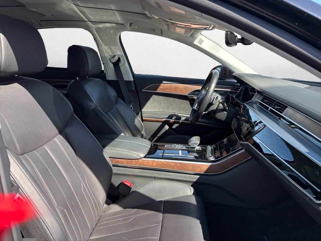 Used 2021 Audi A8 L 4.0T w/ Executive Plus Package image 14