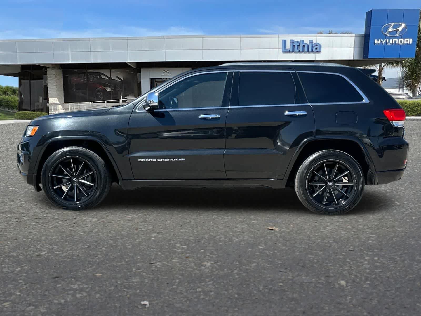 Used 2016 Jeep Grand Cherokee Overland RWD image 6