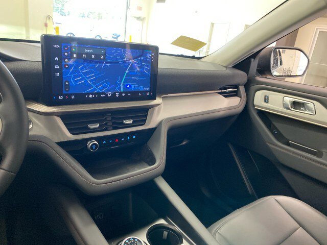 New 2026 Ford Explorer Active w/ Active Comfort Package AWD/4WD image 14