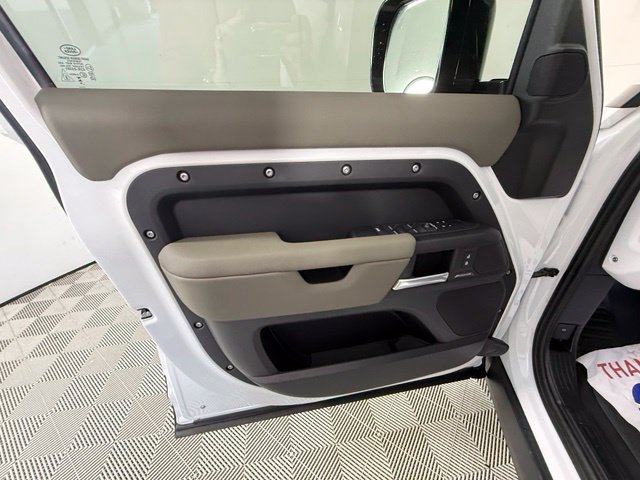 New 2026 Land Rover Defender 110 S AWD/4WD image 12