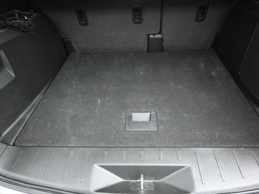 Used 2017 Chevrolet Equinox LT w/ Convenience Package image 20