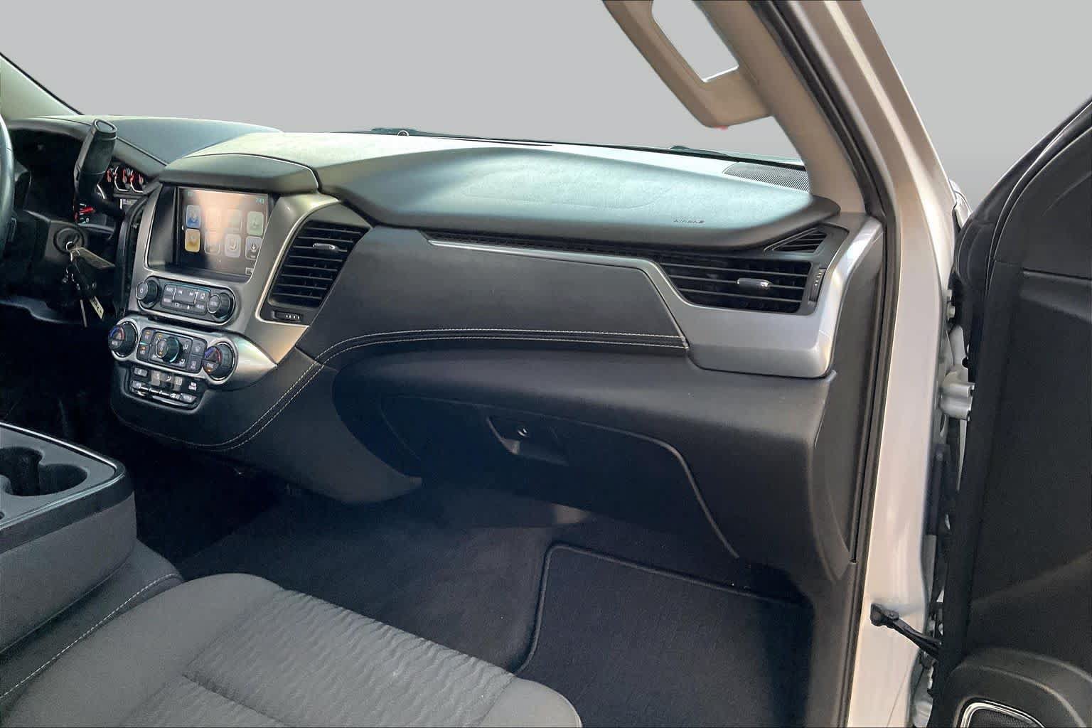 Used 2019 Chevrolet Tahoe LS RWD image 17