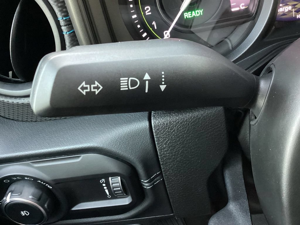 Used 2024 Jeep Wrangler Unlimited Rubicon 4xe AWD/4WD image 21