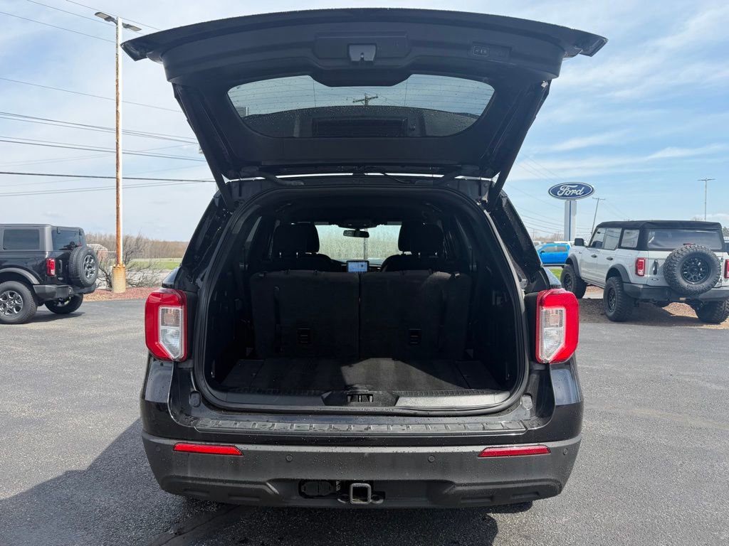 Used 2020 Ford Explorer XLT w/ Class III Trailer Tow Package image 6