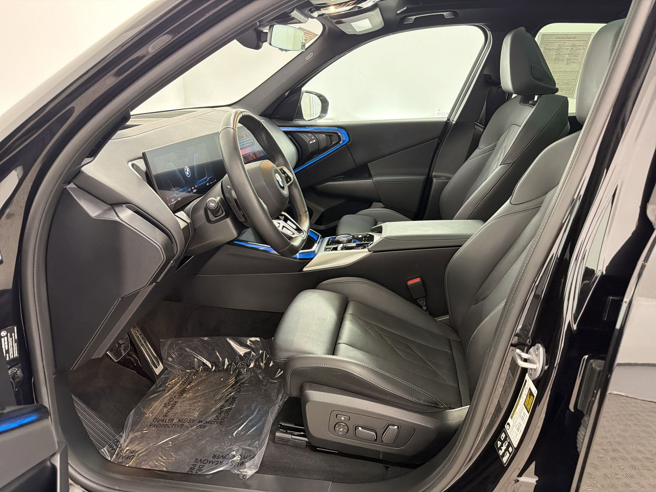 Used 2025 BMW X3 xDrive30i w/ Premium Package image 5