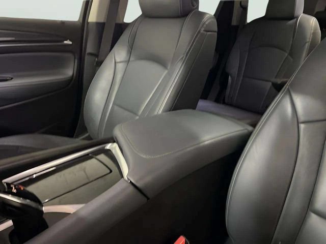 Used 2020 Buick Enclave Essence FWD image 76