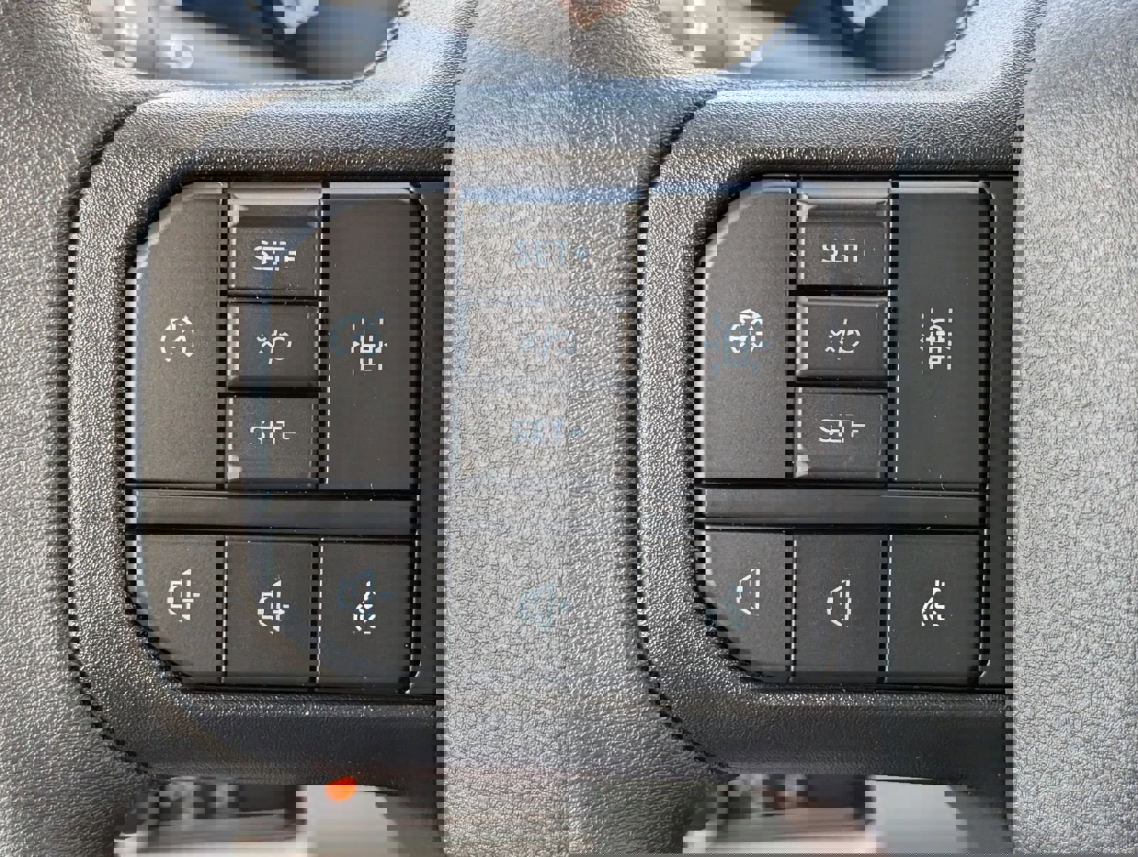 New 2026 Ford F350 XL w/ XL Chrome Package image 20