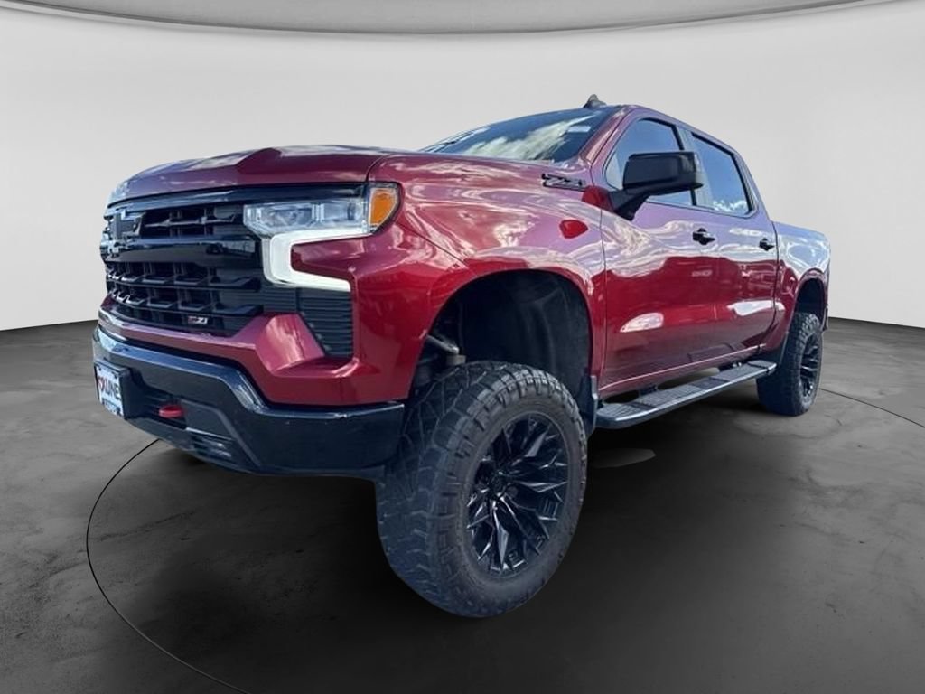 Used 2024 Chevrolet Silverado 1500 LT Trail Boss w/ Convenience Package II AWD/4WD image 9