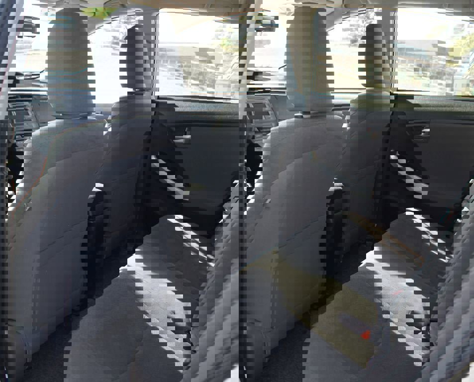 Used 2012 Toyota Prius Three image 11