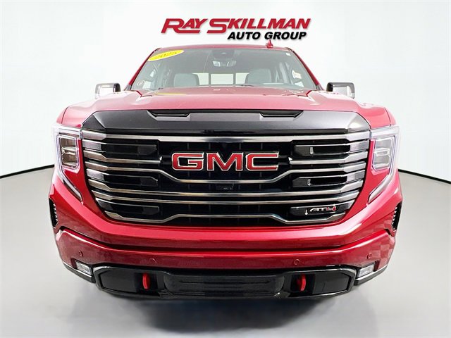 Used 2025 GMC Sierra 1500 AT4 w/ AT4 Premium Package image 2