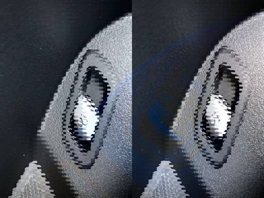 New 2026 Mercedes-Benz GLC 300 4MATIC image 13