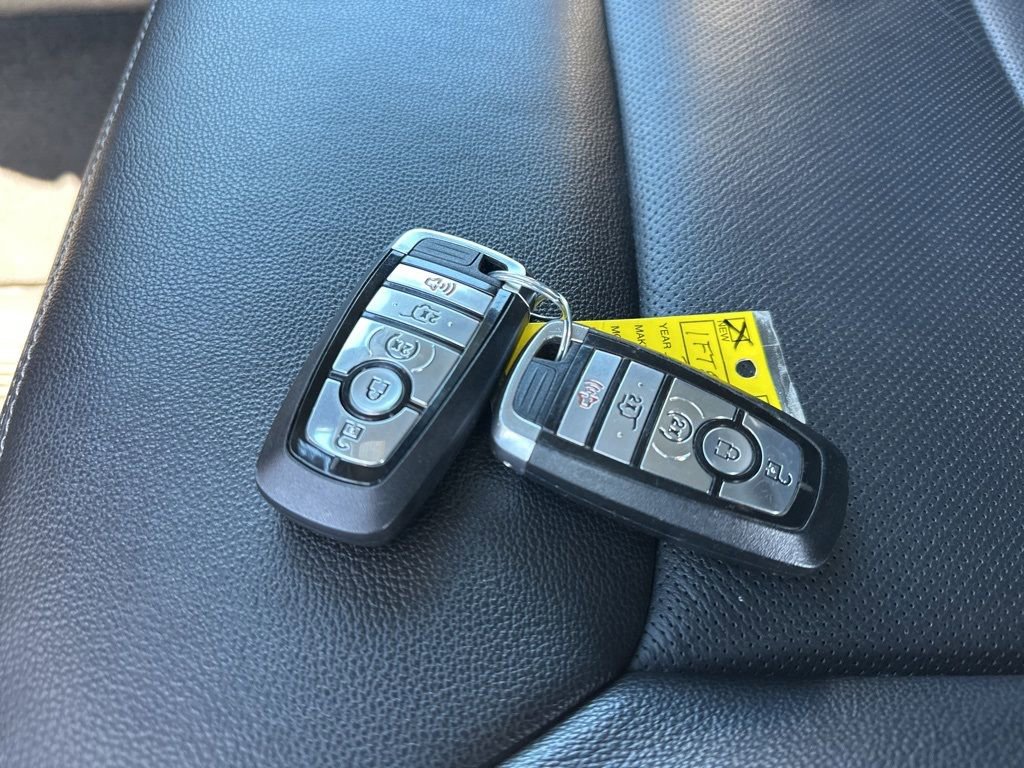 Used 2022 Ford Explorer Limited w/ Equipment Group 301A image 41