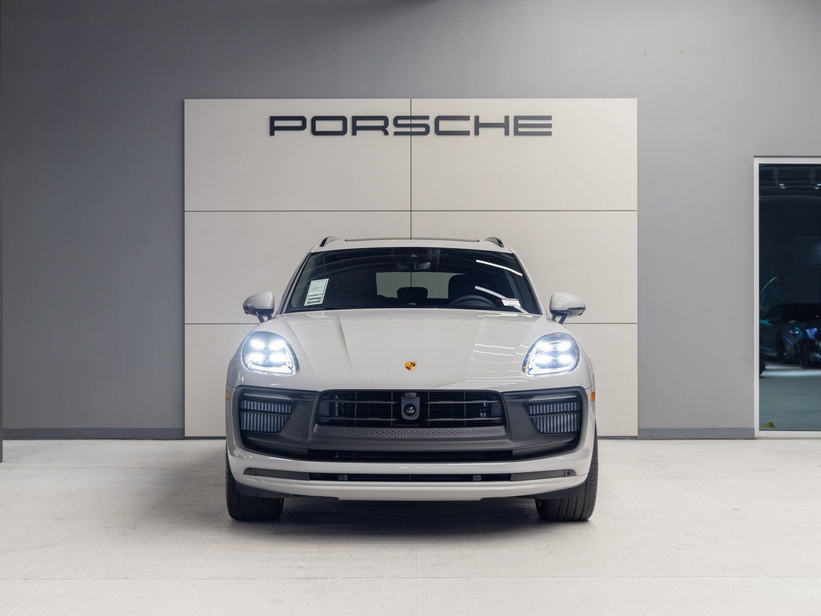 New 2026 Porsche Macan GTS AWD/4WD image 10