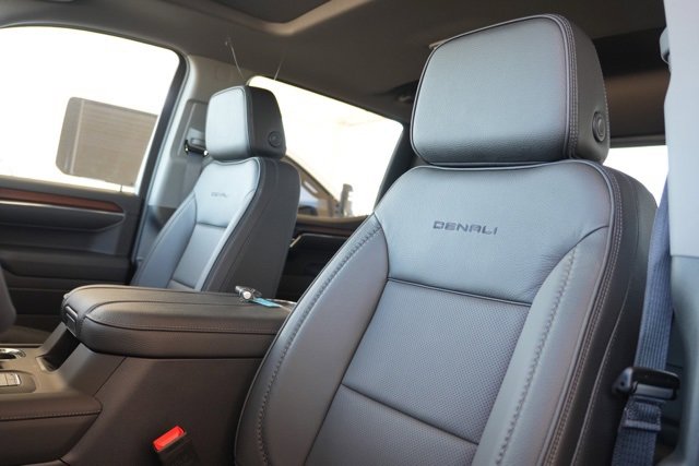 New 2025 GMC Sierra 1500 Denali w/ Technology Package image 18