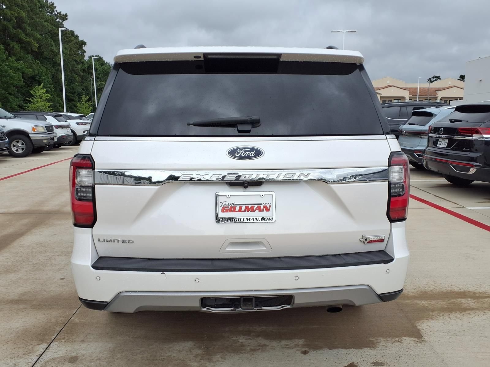 Used 2019 Ford Expedition Limited w/ Texas Edition Package AWD/4WD image 7