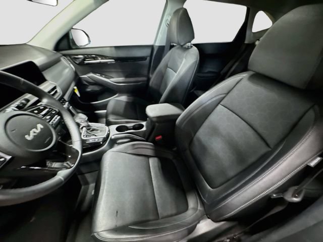Used 2024 Kia Seltos EX AWD/4WD image 22