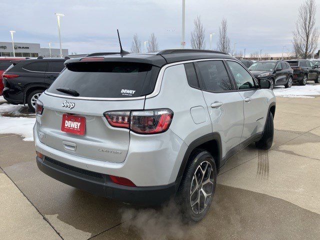 Certified 2025 Jeep Compass Limited image 6