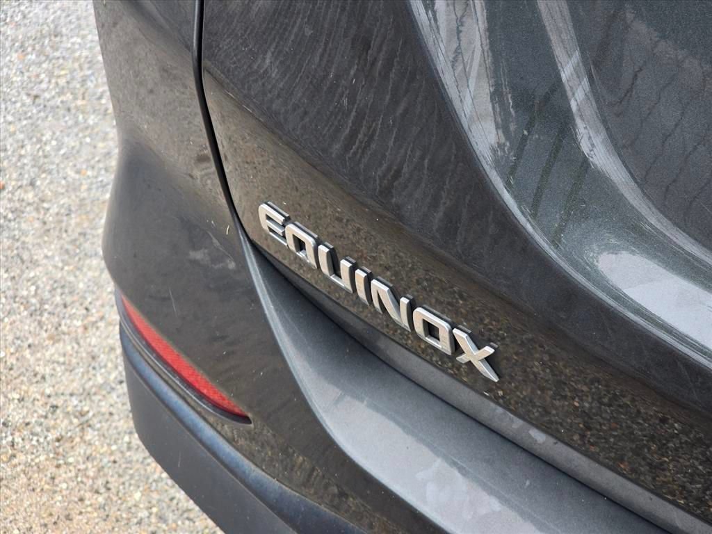 Used 2020 Chevrolet Equinox LS w/ LPO, Floor Liner Package FWD image 15
