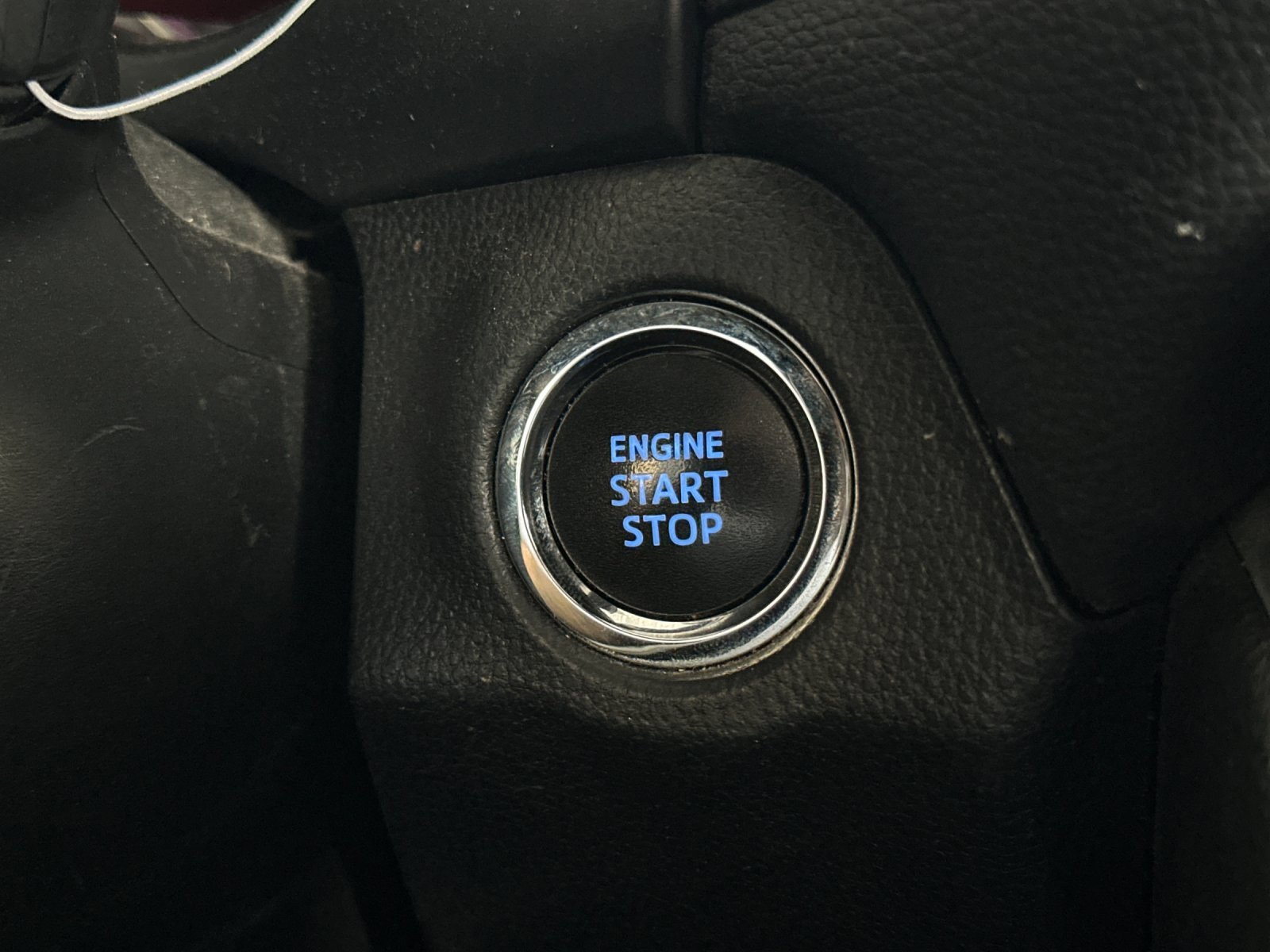 Used 2021 Toyota RAV4 XLE image 20