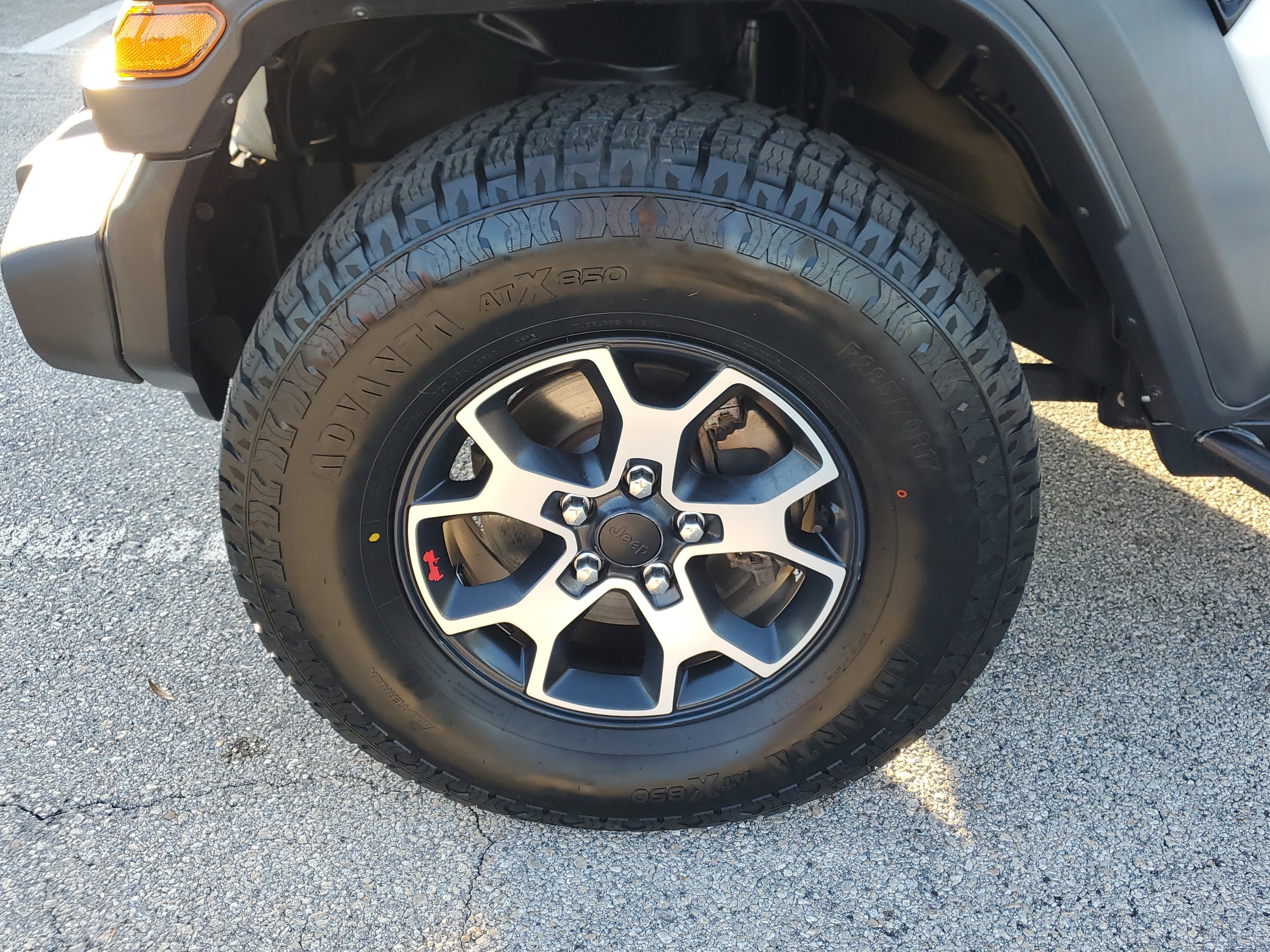 Used 2020 Jeep Gladiator Sport w/ Quick Order Package 24S image 5