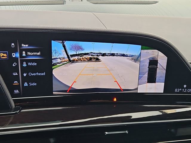 Used 2023 Cadillac Escalade Premium Luxury Platinum image 17