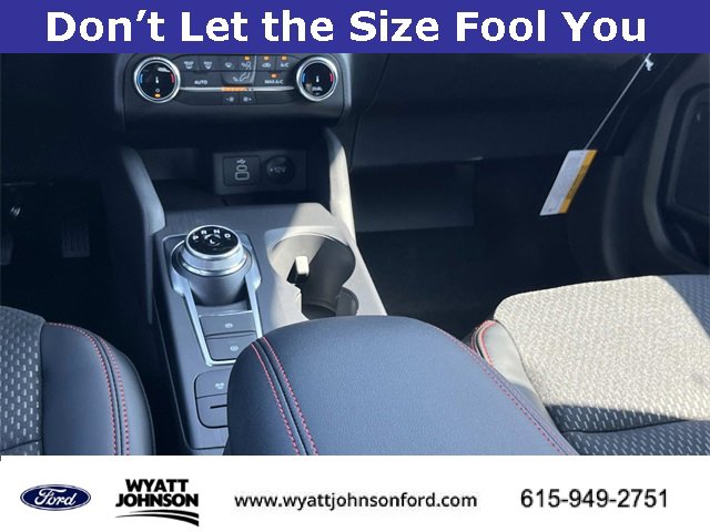 New 2025 Ford Escape ST-Line w/ Equipment Group 301A image 16