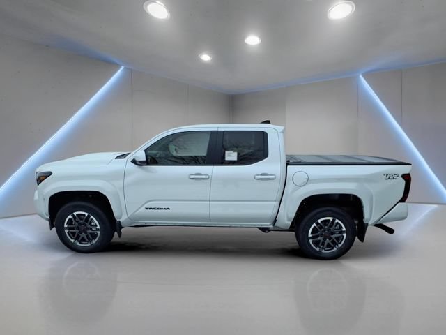 Certified 2026 Toyota Tacoma TRD Sport AWD/4WD image 2