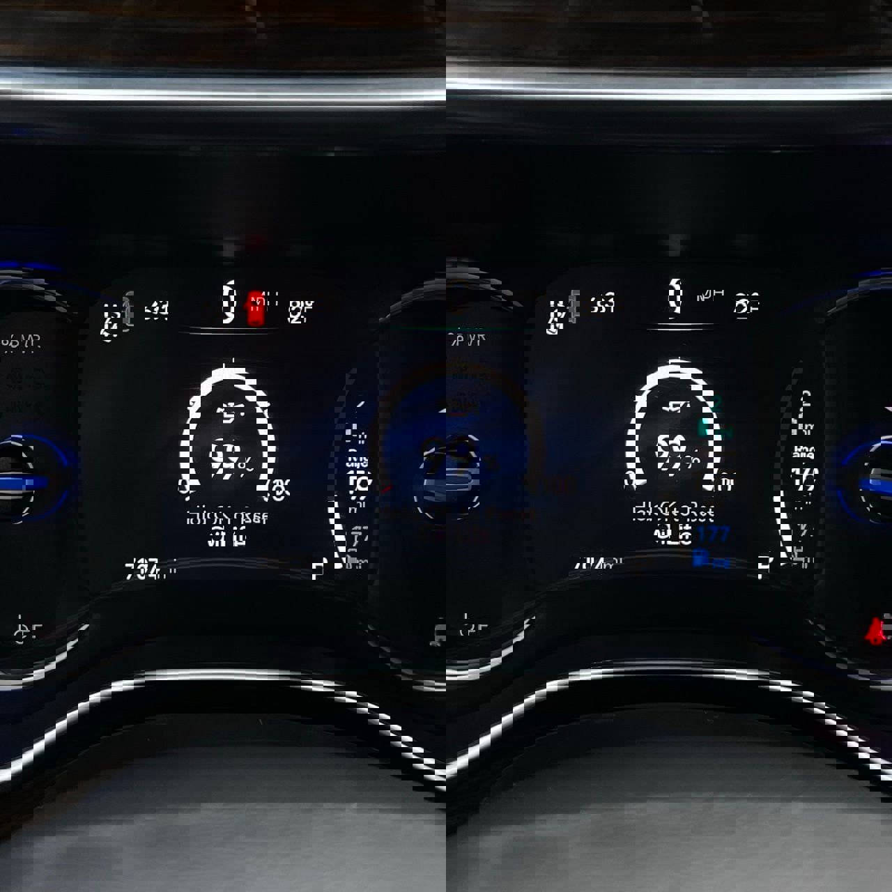 Used 2023 Chrysler Pacifica Limited image 14