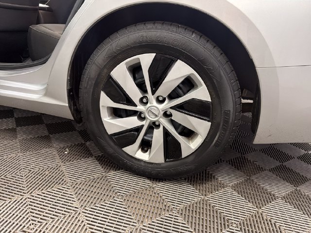 Used 2019 Nissan Altima 2.5 S FWD image 28