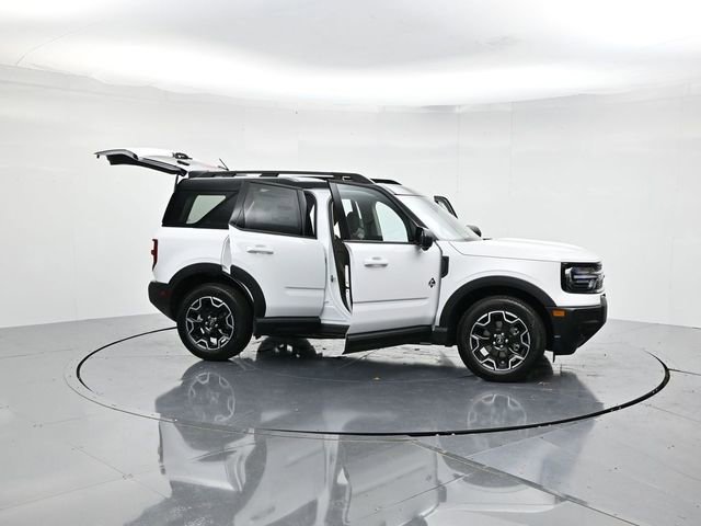 New 2025 Ford Bronco Sport Outer Banks w/ Outer Banks Tech Package+ image 48