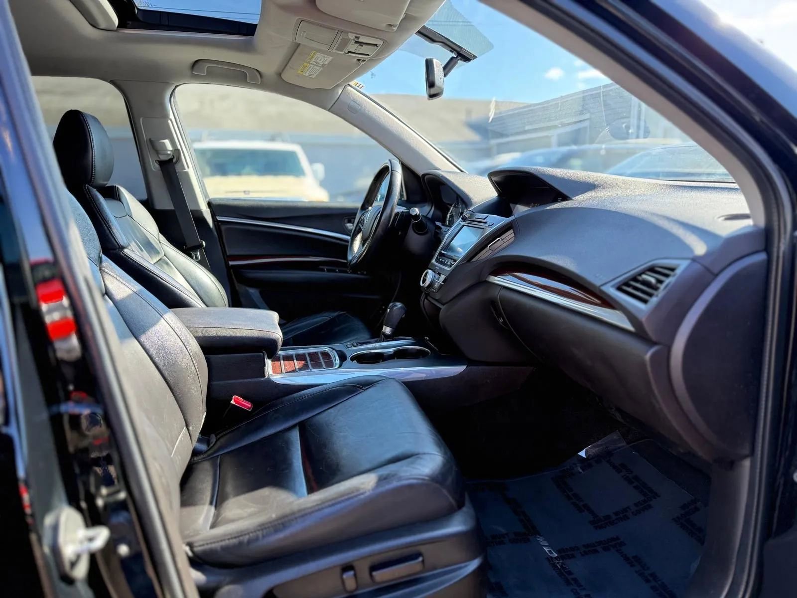 Used 2015 Acura MDX SH-AWD image 10