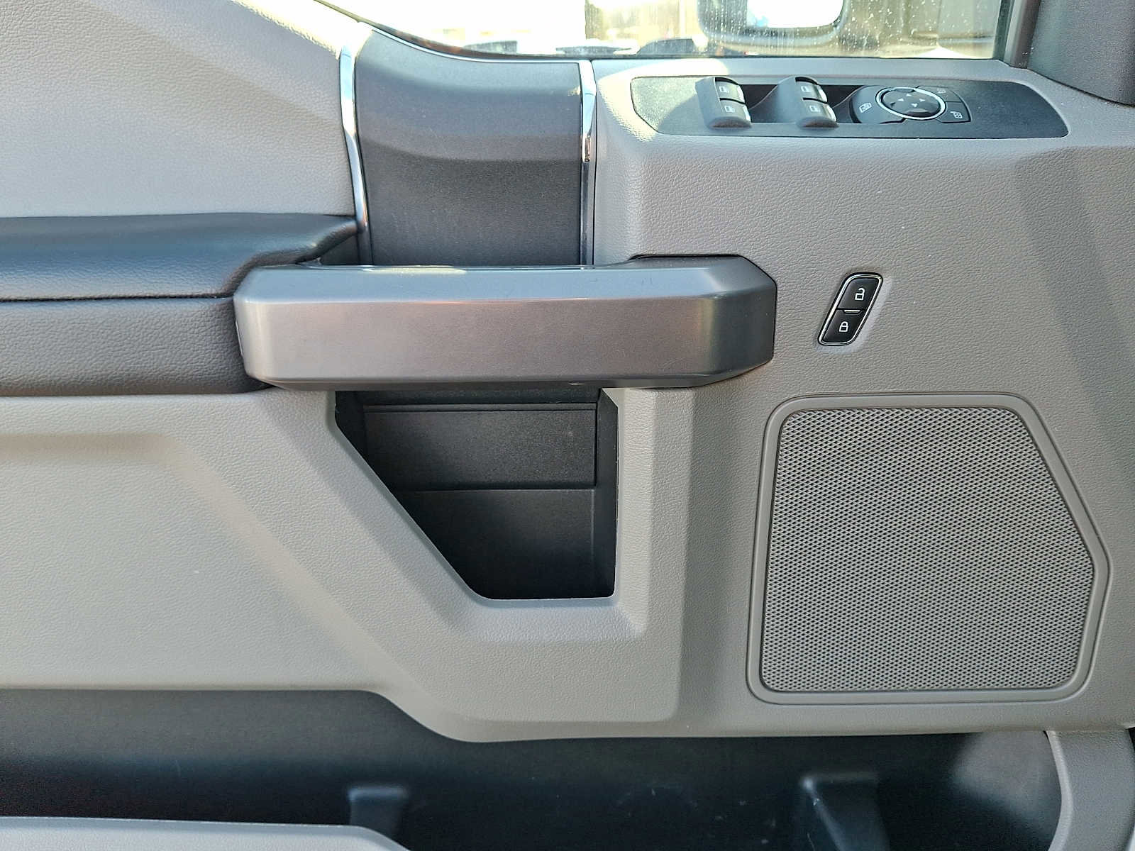 Used 2021 Ford F250 XLT w/ XLT Value Package image 14