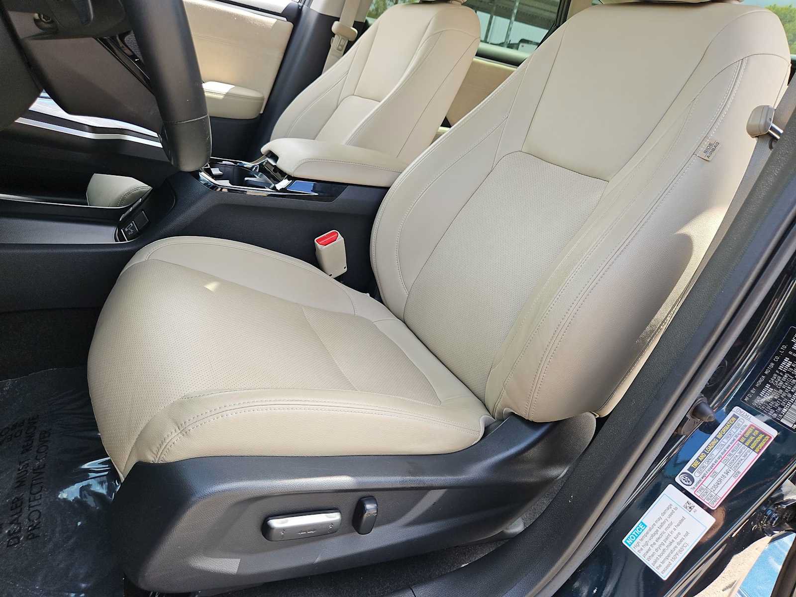 Used 2018 Honda Clarity Touring image 16