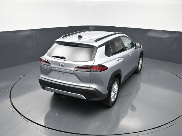 Used 2026 Toyota Corolla Cross LE FWD image 26